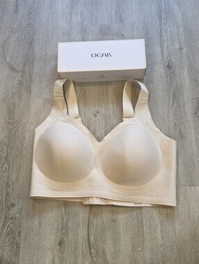 NWT OEAK Wireless Jelly Bra Size 2XL Supportive Seamless Full Coverage Push Up
